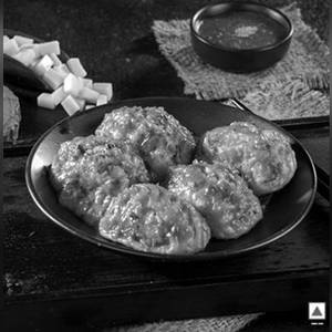 Chilli Momo Paneer