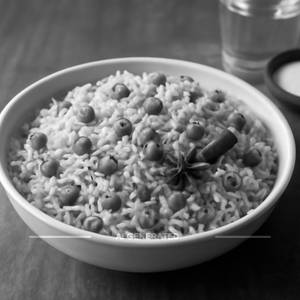 Muttar Pulao