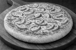 Onion Delight Pizza