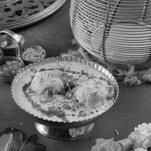 Dahi Bhalla (2 Pcs)