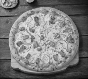 Peri peri chicken pizza
