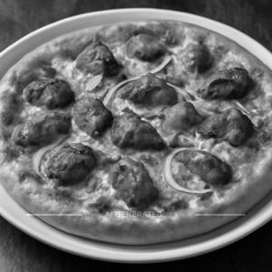 Tandoori Chicken Pizza