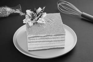 Rainbow Cake (500 Gms)