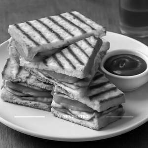 Club Grilled Sandwich