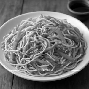 Veg hakka noodles