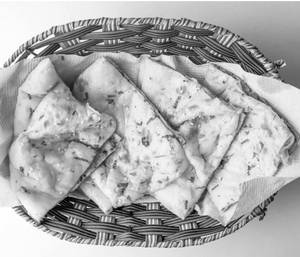 Aaloo Naan (1 Pcs)