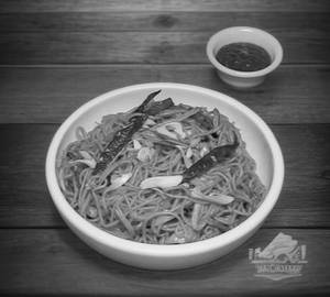 Chilli garlic noodles