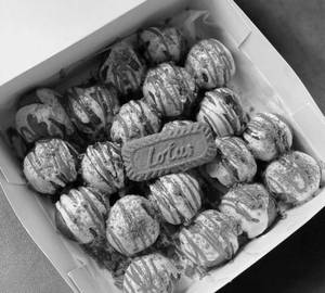 Biscoff mini donuts