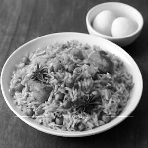 Veg Biryani + Rasgullah 2 Pieces