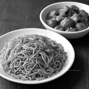 Veg Noodles + Chilli Paneer