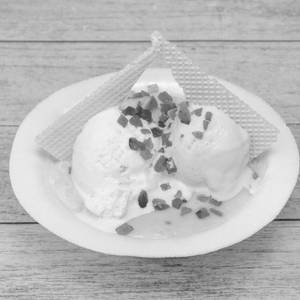 Fruit Salad With Ice Cream