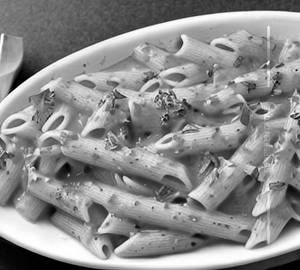 Red chilli sauce pasta