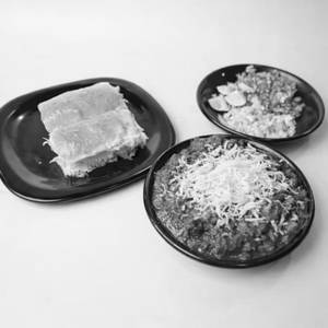 Khada Cheese Pav Bhaji