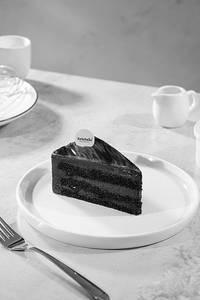 Royal Cocoa Ganache Pastry