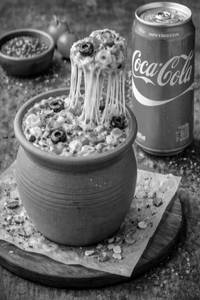 Kulhad Zone With Coke Soft Beverage [250 Ml]
