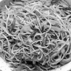Burnt Garlic Noodles Egg