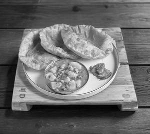 Puri Bhaji - Zero Maida