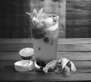 Blue berry mojito