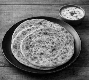 Paneer Paratha with dahi