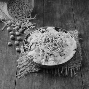 Upma With Sev