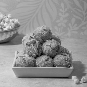 Dink Ladoo (Kg)