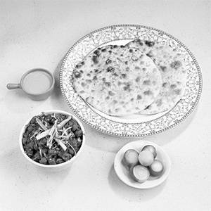 Amritsari Kulcha With Chole