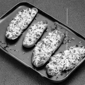 Stuffed Garlic Bread