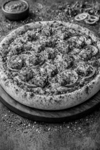 Paneer Makhani Pizza
