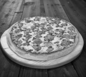 Schezwan Chicken Pizza