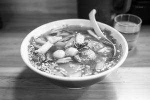 Veg Lung Fung Soup