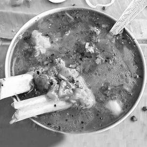 Aattu Kaal Soup