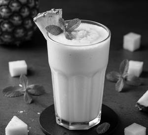 PINEAPPLE SHAKE