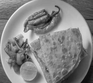 2 Aaloo Paratha With Curd