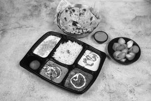 Maharaja Non Veg Thali