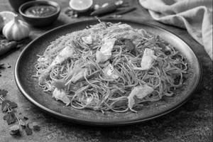 Egg chowmin