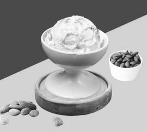 Roasted Almond Royale Ice Cream