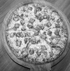 Chilli Chicken Pizza