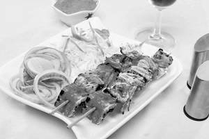 Mutton Tikka Soya Chaap