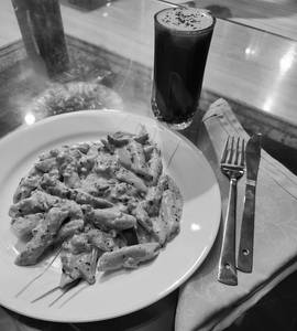 Cold Coffee With Mix Sauce Pasta