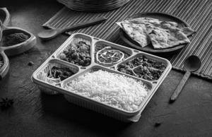 GG Dilli Style Veg Thali
