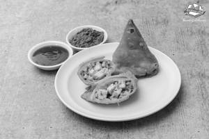 Cheese & Corn Samosa(Jain Option Available)