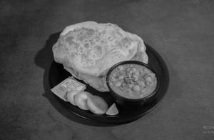 Chole Bhature [2 Bhature]