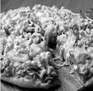 Cashew Chicken Pizza