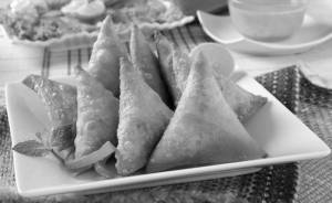Chicken Samosa 5 Pcs