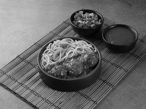 Veg Manchurian With Noodles
