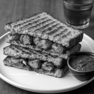 Tandoori Paneer Grill Sandwich