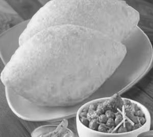 Aata  ka Bhature[ 2Pcs] with Chhole