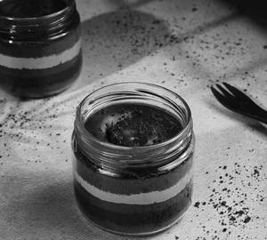 Chocolate Jar Cake