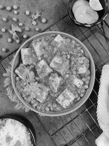 Mater Paneer