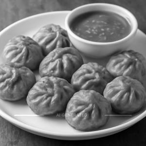 Veg Fried Momos [8 pieces]